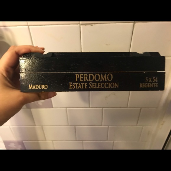 Vintage Perdomo Cigar Wooden Box-Black - Picture 2 of 7